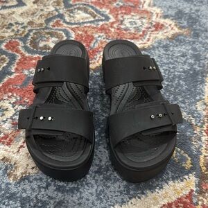 Croc platform sandals